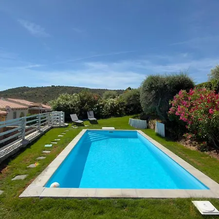 别墅 Privata Lux Con Piscina San Teodoro *