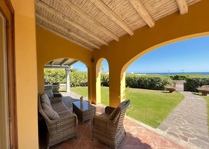 Privata Lux Con Piscina San Teodoro فيلة