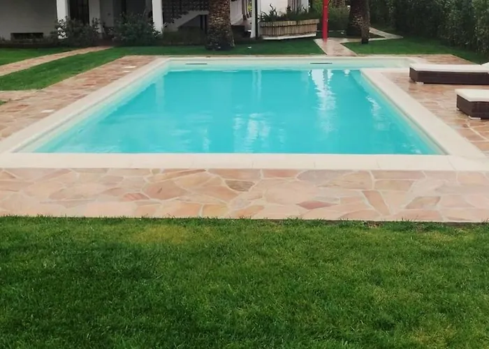 Privata Lux Con Piscina San Teodoro فيلة *