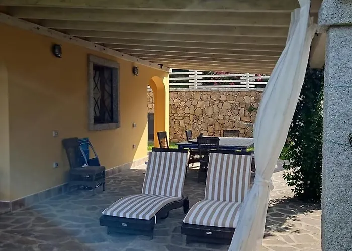 Privata Lux Con Piscina San Teodoro فيلة